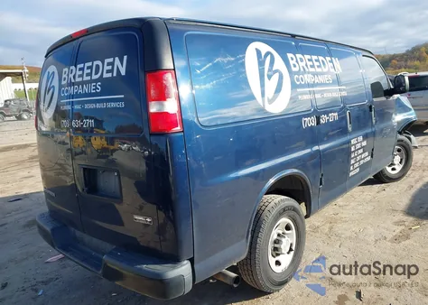 2020 Chevrolet Express Cargo Rwd 2500 Regular Wheelbase Wt z USA, uszkodzony, nr VIN 1GCWGAFP6L1154579